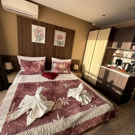 Sea View Private Paradiso B 509 Апартамент *